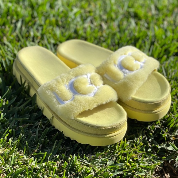 UGG🍁Laton Fur Logo Slippers women’s 9 - Picture 8 of 13